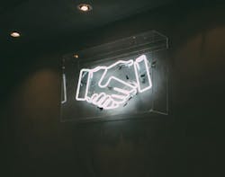 1671728952560 Handshakecropped777 1671728952560 Handshakecropped777