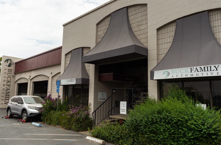 1671737261095 Buckfamilyautohome1