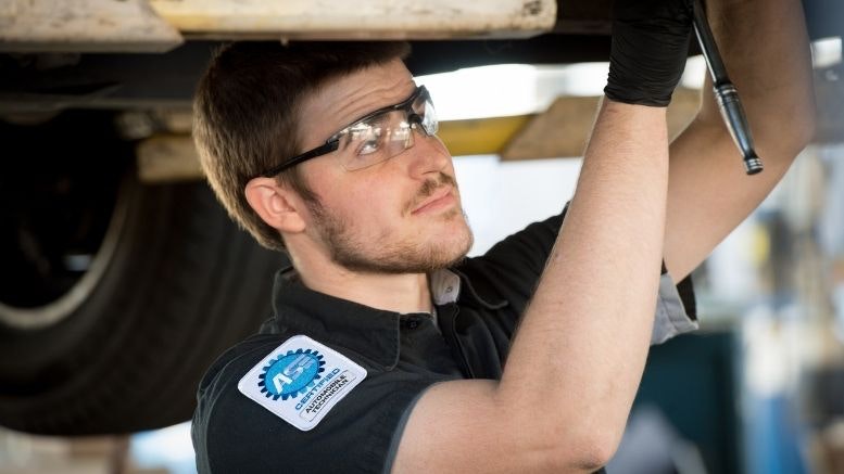 1671737793953 Aseat50