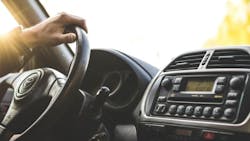 1671737872440 Driverswontgiveuptheiroldcars 1671737872440 Driverswontgiveuptheiroldcars