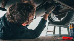 rsz_man-fixing-vehicle-engine-2244746