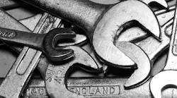 rsz_spanner-3013135_1280