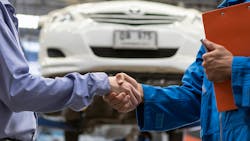 1671739691755 Shakinghandsmechanicshop1200x675 1671739691755 Shakinghandsmechanicshop1200x675