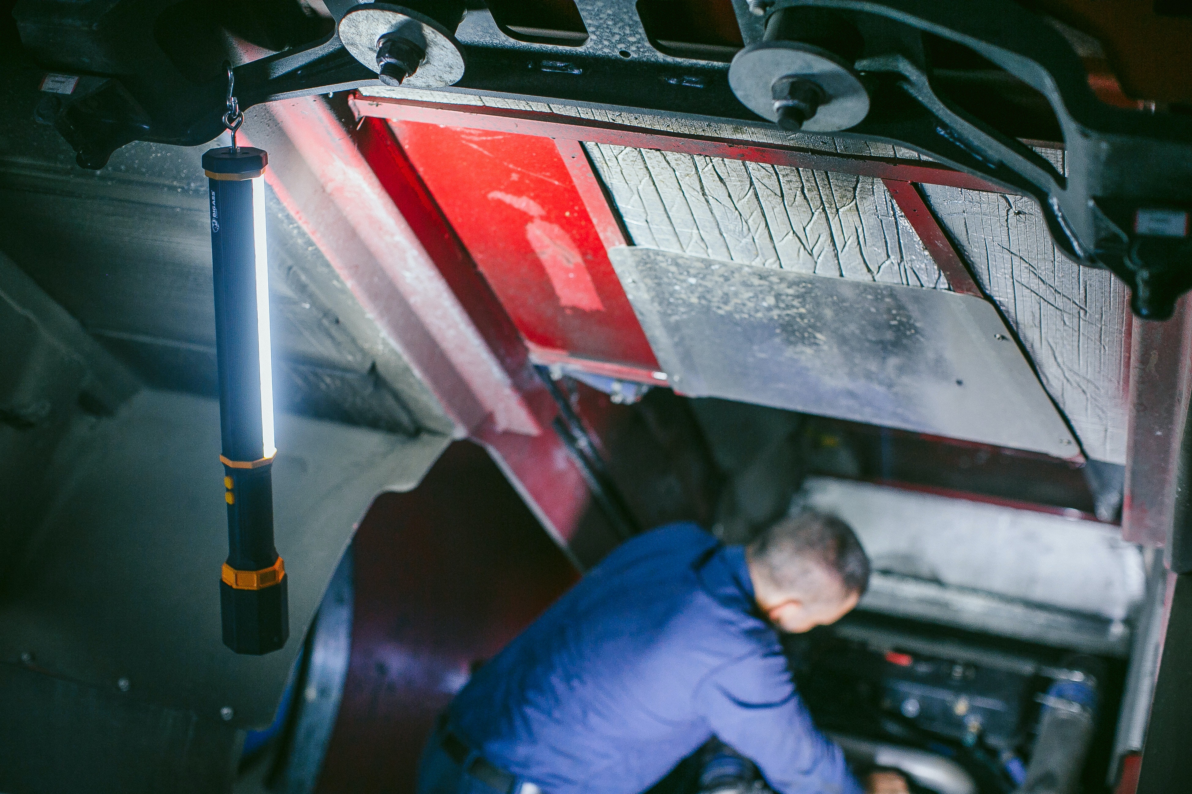 1671754968938 Lightbarauto3