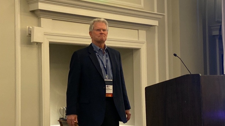 Steve Akridge, exiting executive director, retires after 33 years in the VAA.