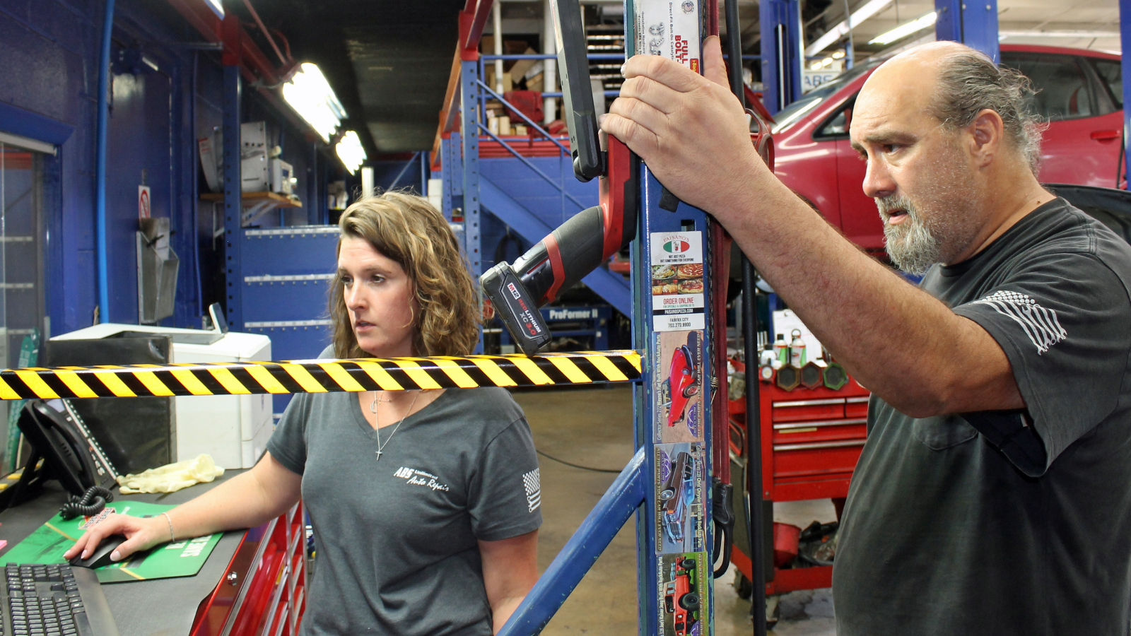 Christie In The Shop 1 65006547dec42