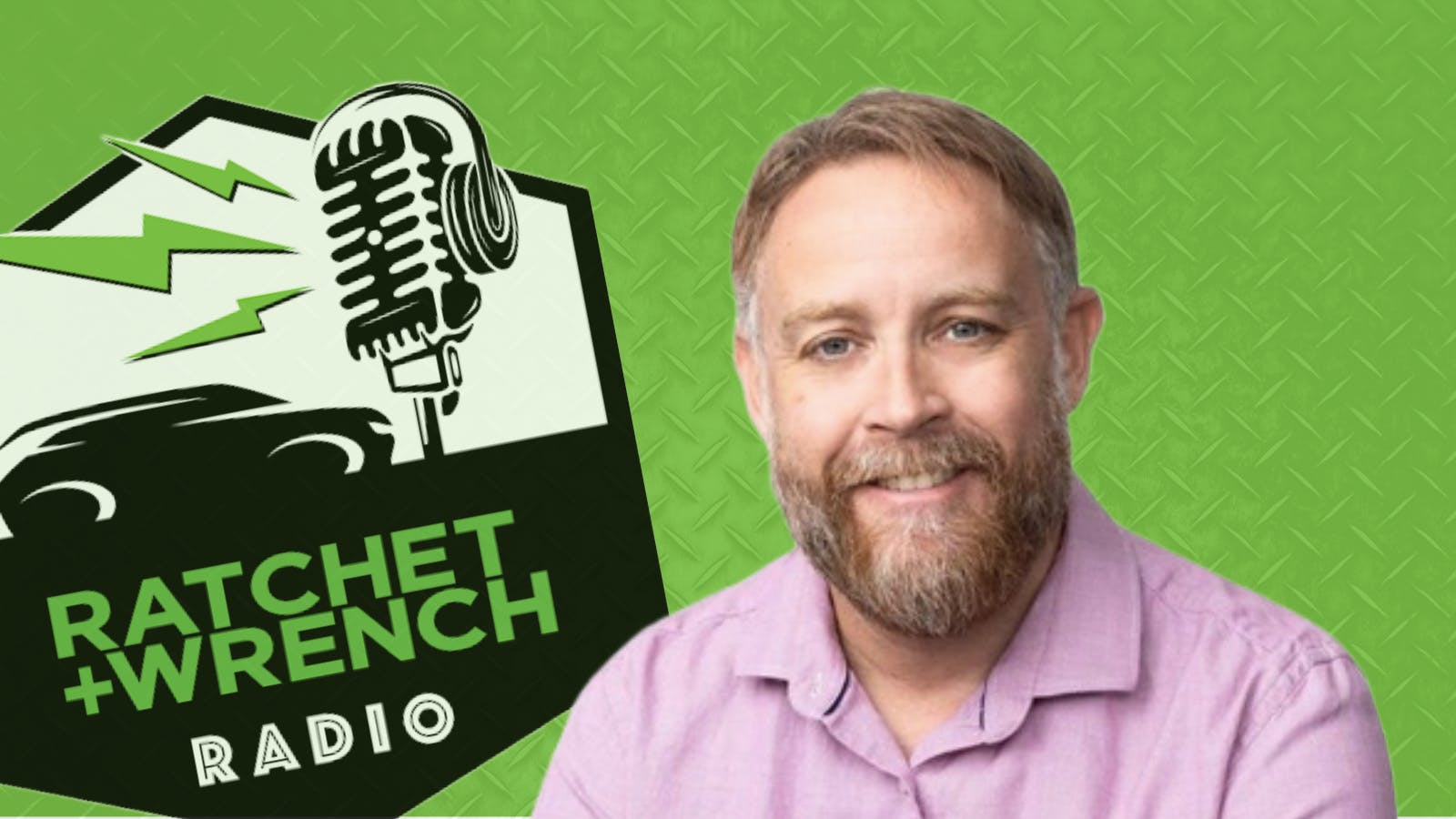 65c24710357a7e001eea1d5c Rw Radio Social Media Marc2