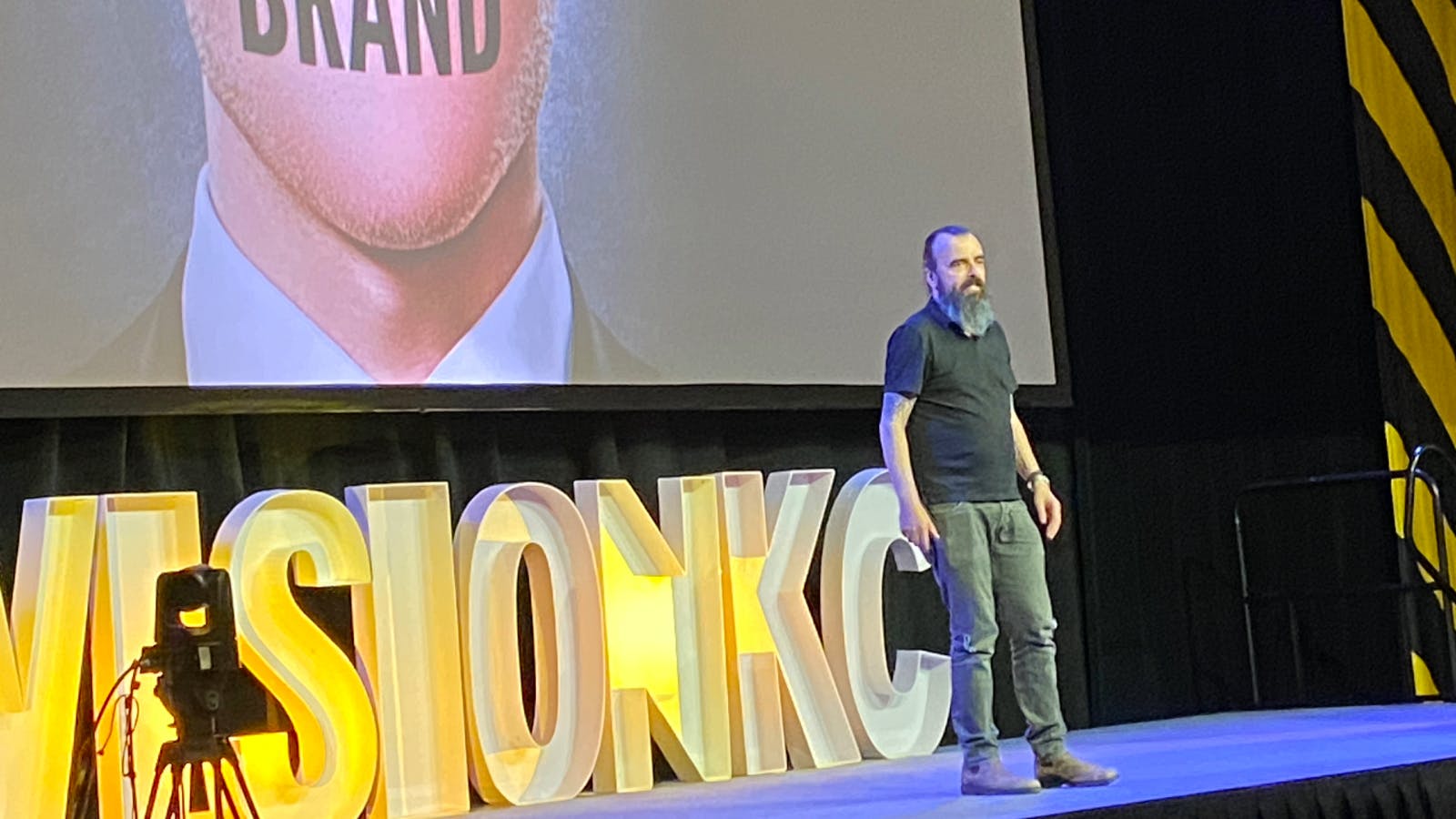 65e92ba8c593d2001feb52ab Scott