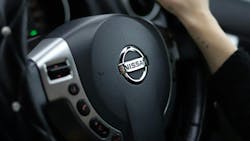 661edcc1de7308001e9dd35f Nissan 661edcc1de7308001e9dd35f Nissan