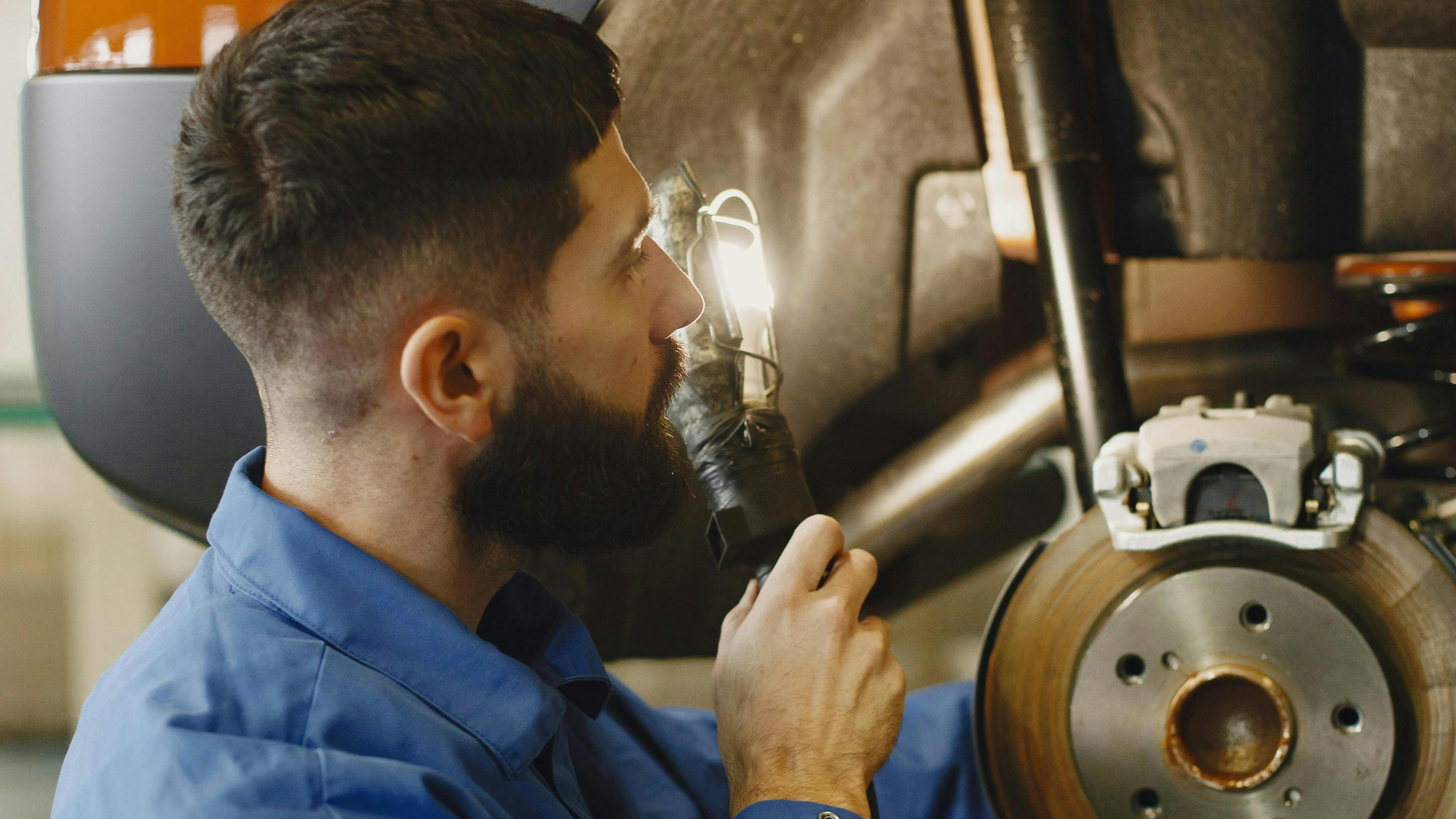 6631489329b6d70008db7f81 Brakes