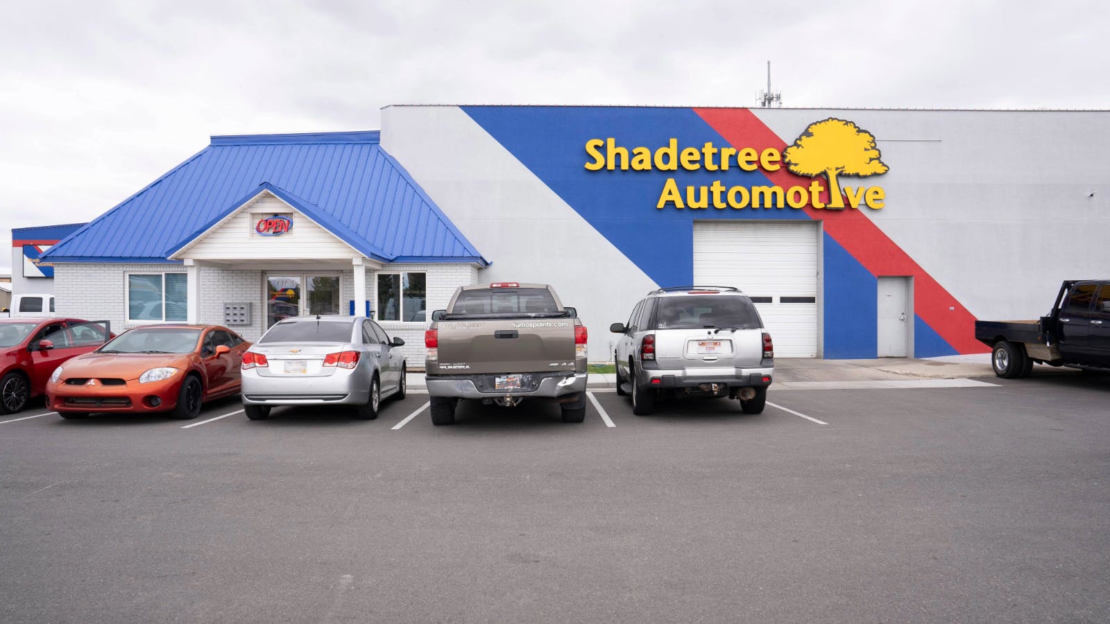 663e797f2d2bc4eafb9de257 Shop View Shadetree2