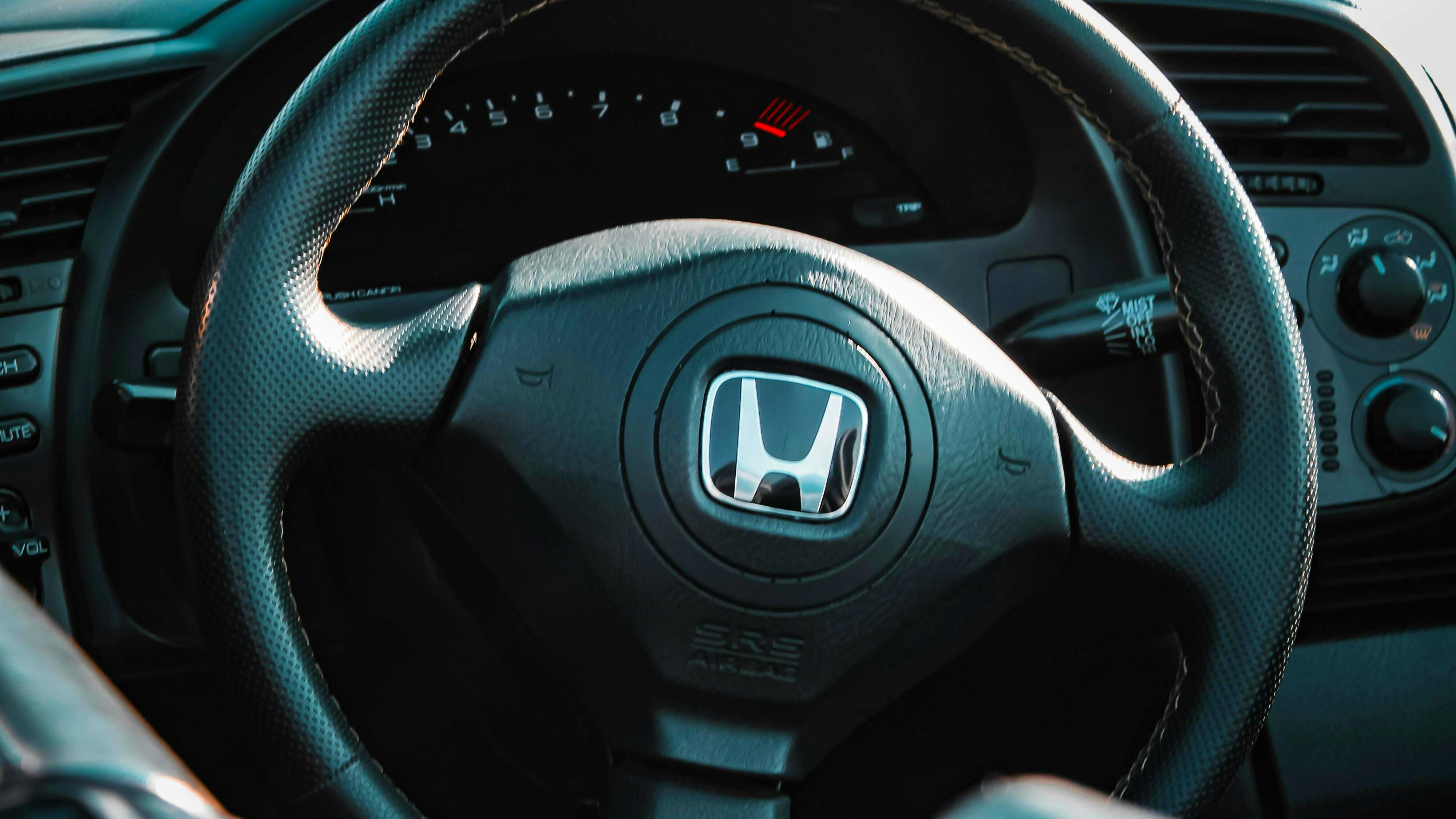 66466b3c11d5298bd71a3b67 Honda1