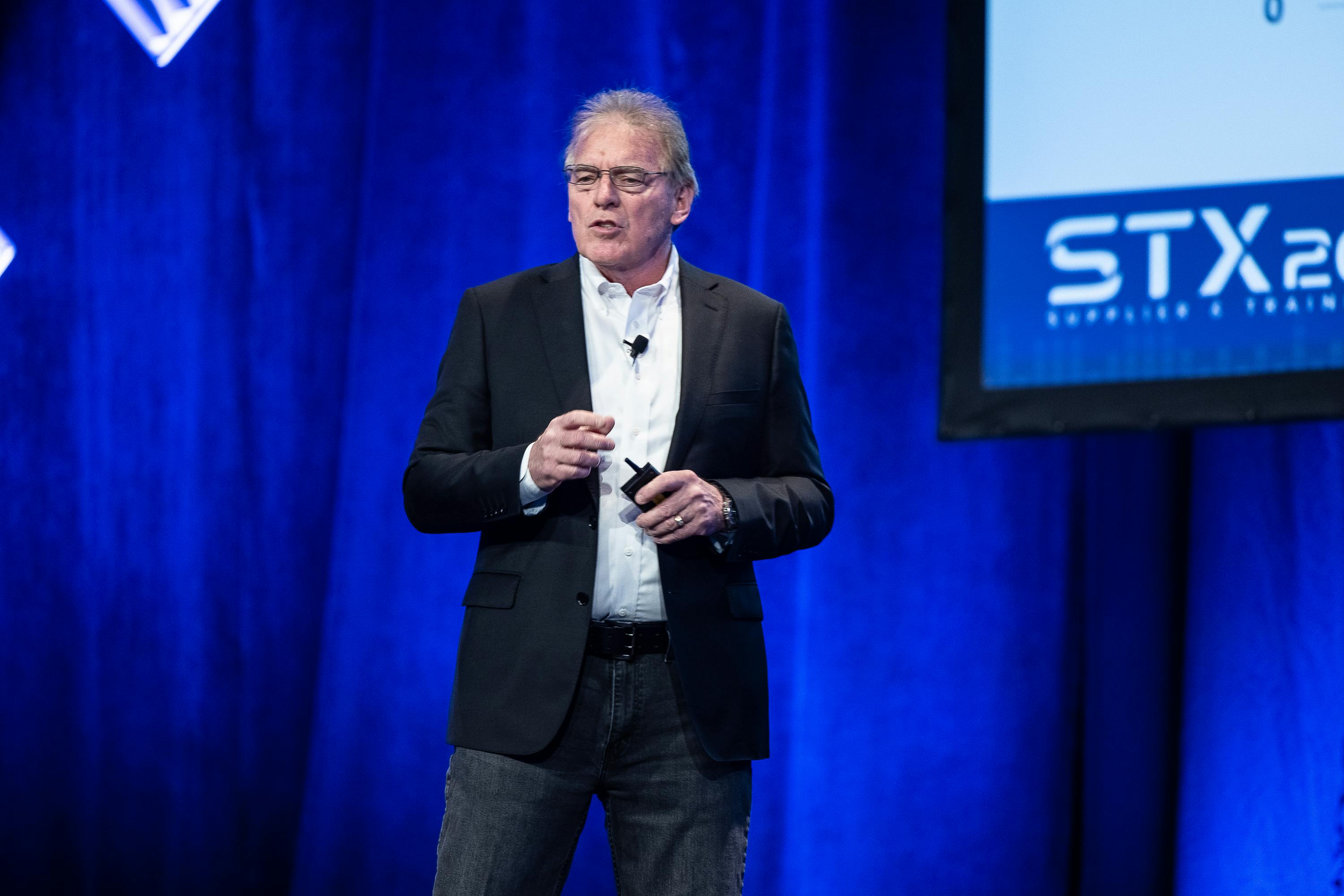 664e3e785706214882519d8d Bob Cushing