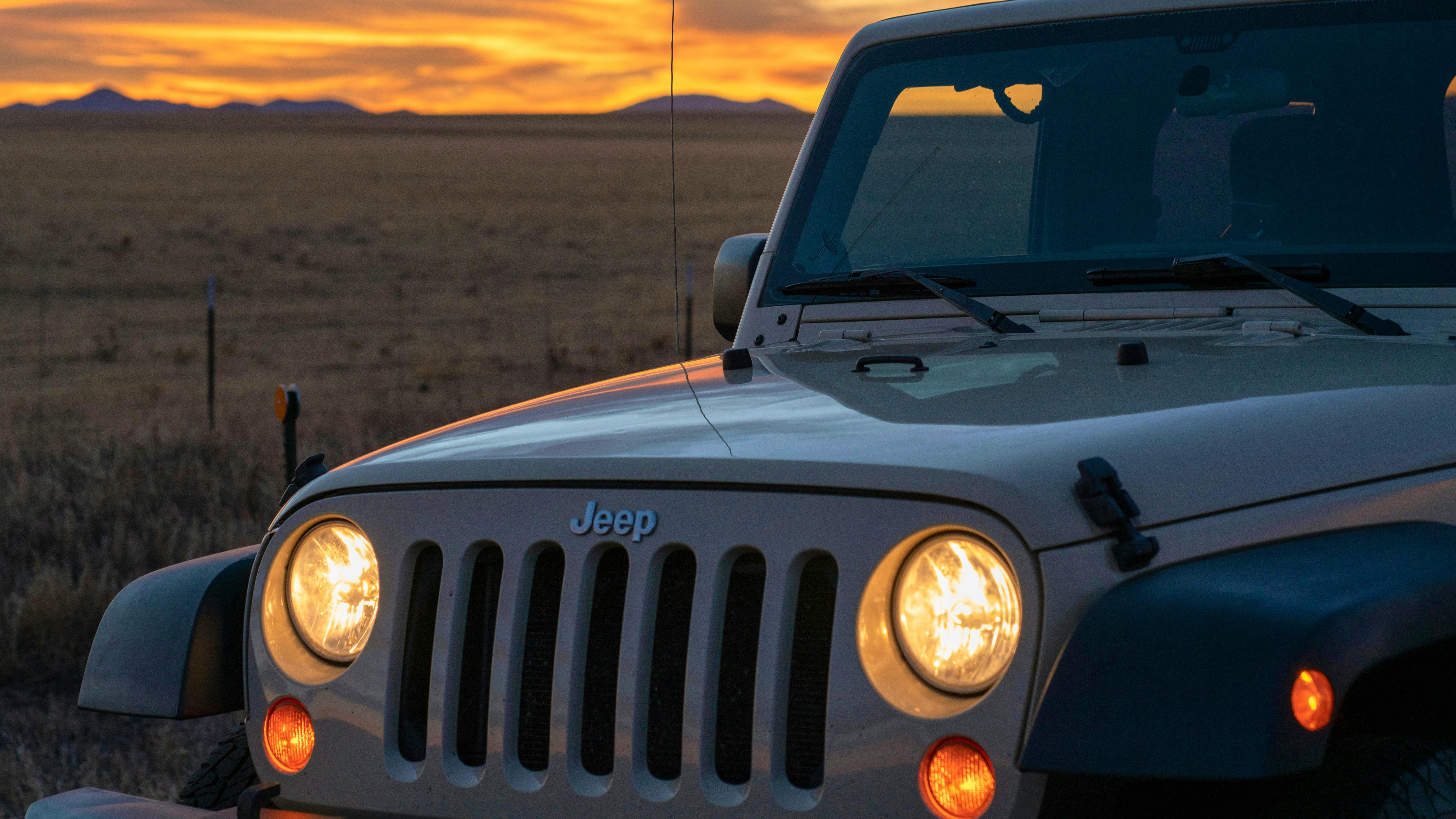 66df36862d5194674470954c Jeep Wrangler