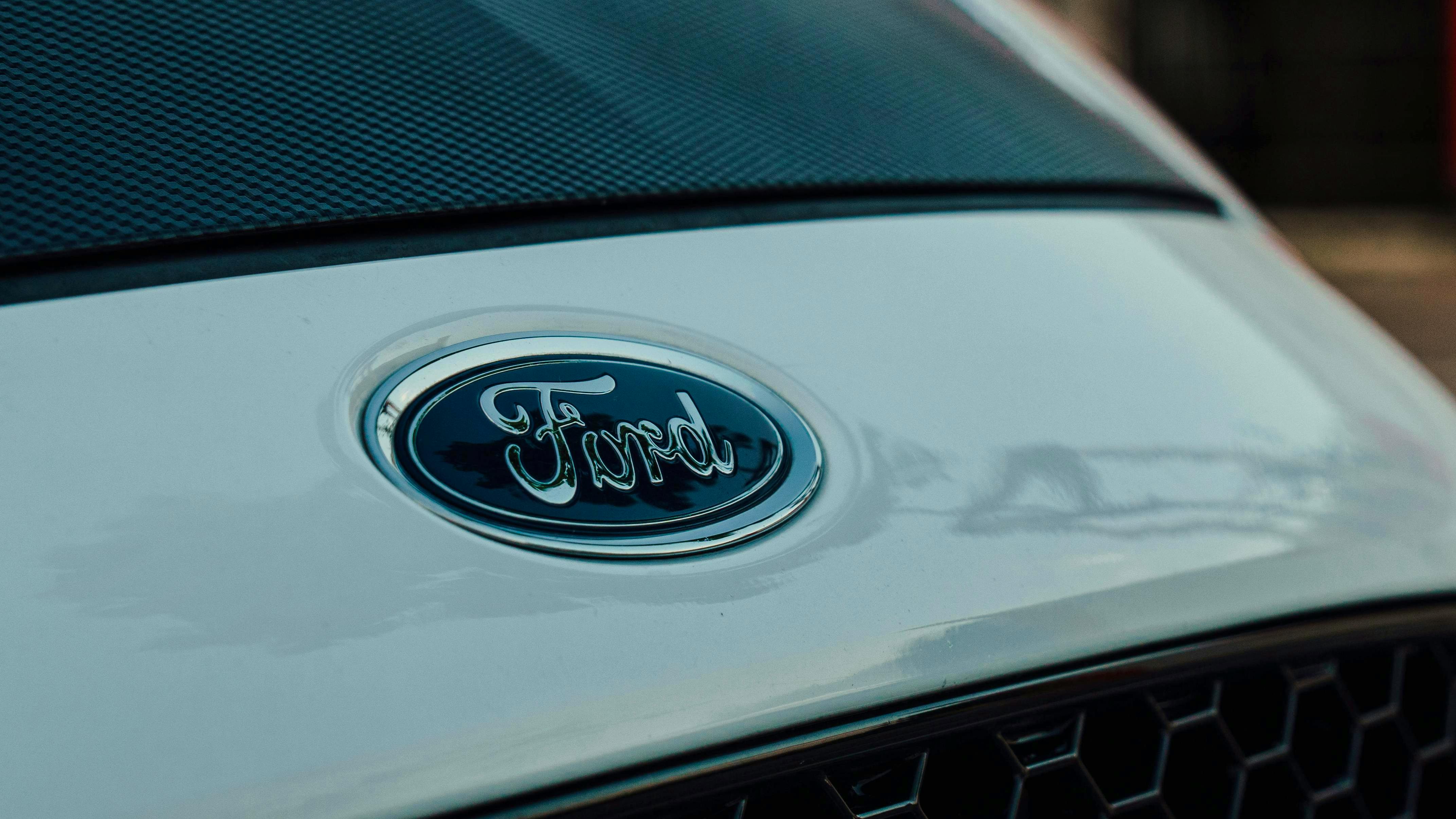 671bf38dce7b06066dd2e4ba Ford 1