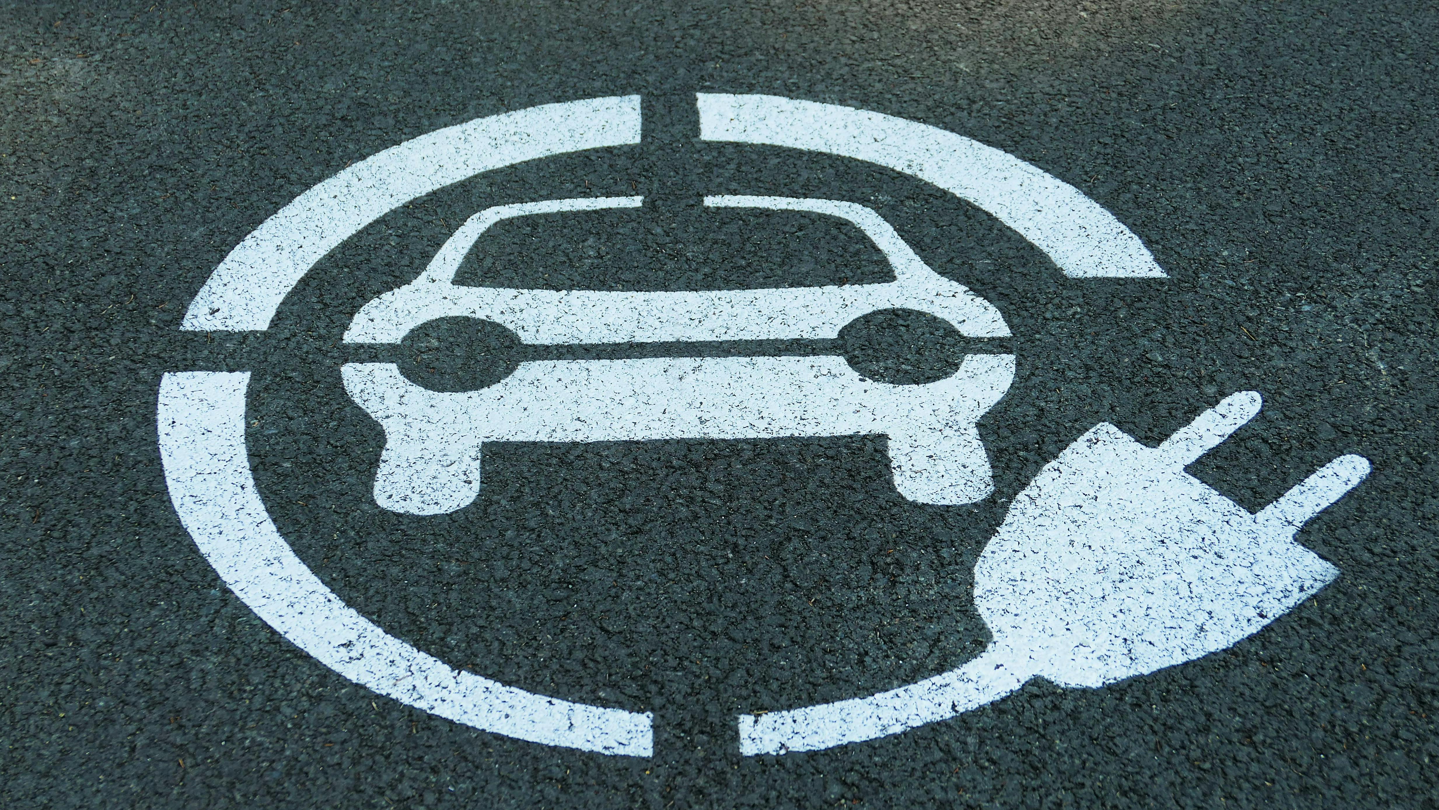 67229f0fd711713a6d516e11 Electric Vehicle