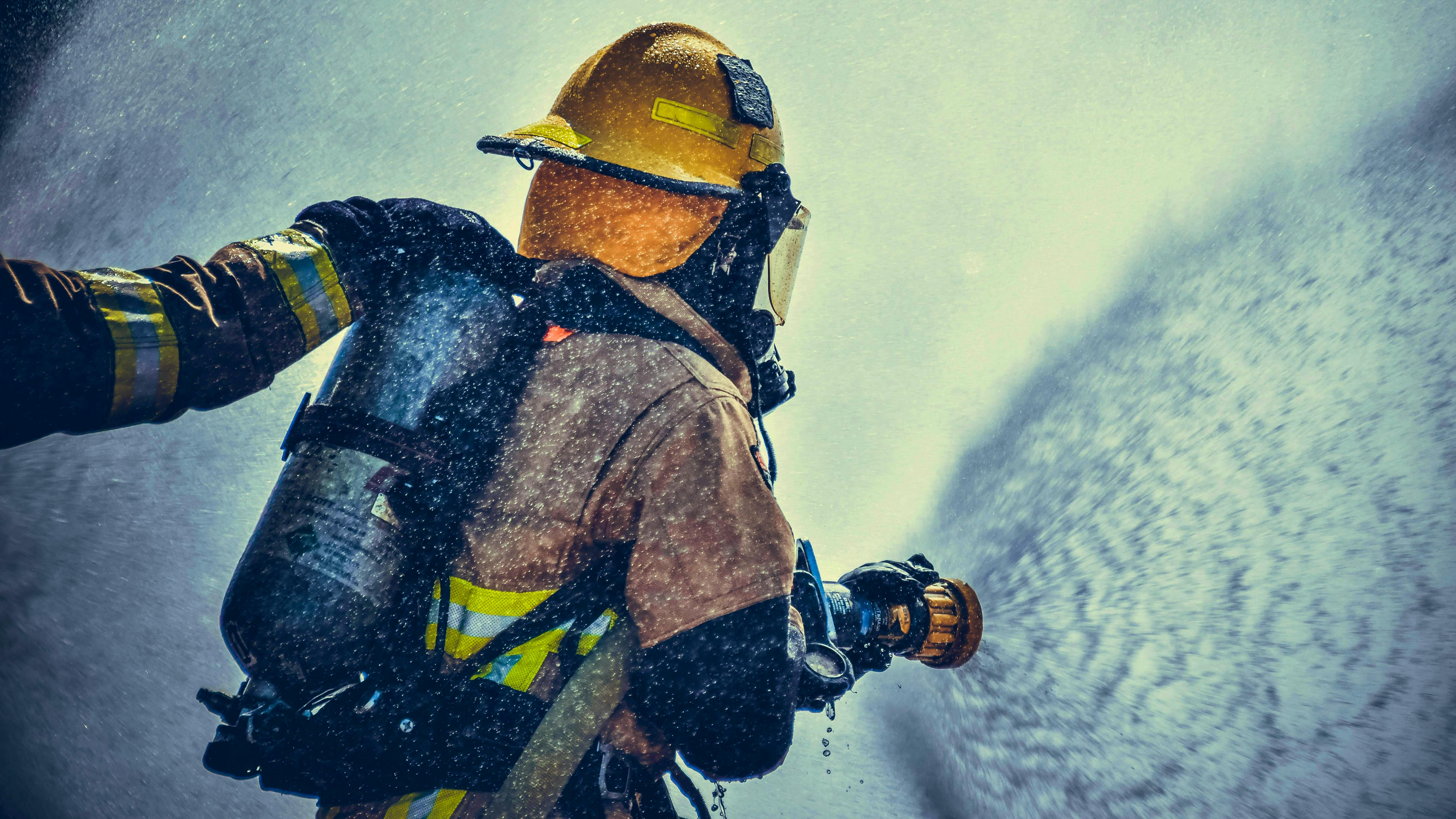 6760dec769d5e83f5155e1c6 Firefighter