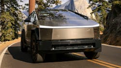 67759c4898c8cc81513022cb Cybertruck2 67759c4898c8cc81513022cb Cybertruck2