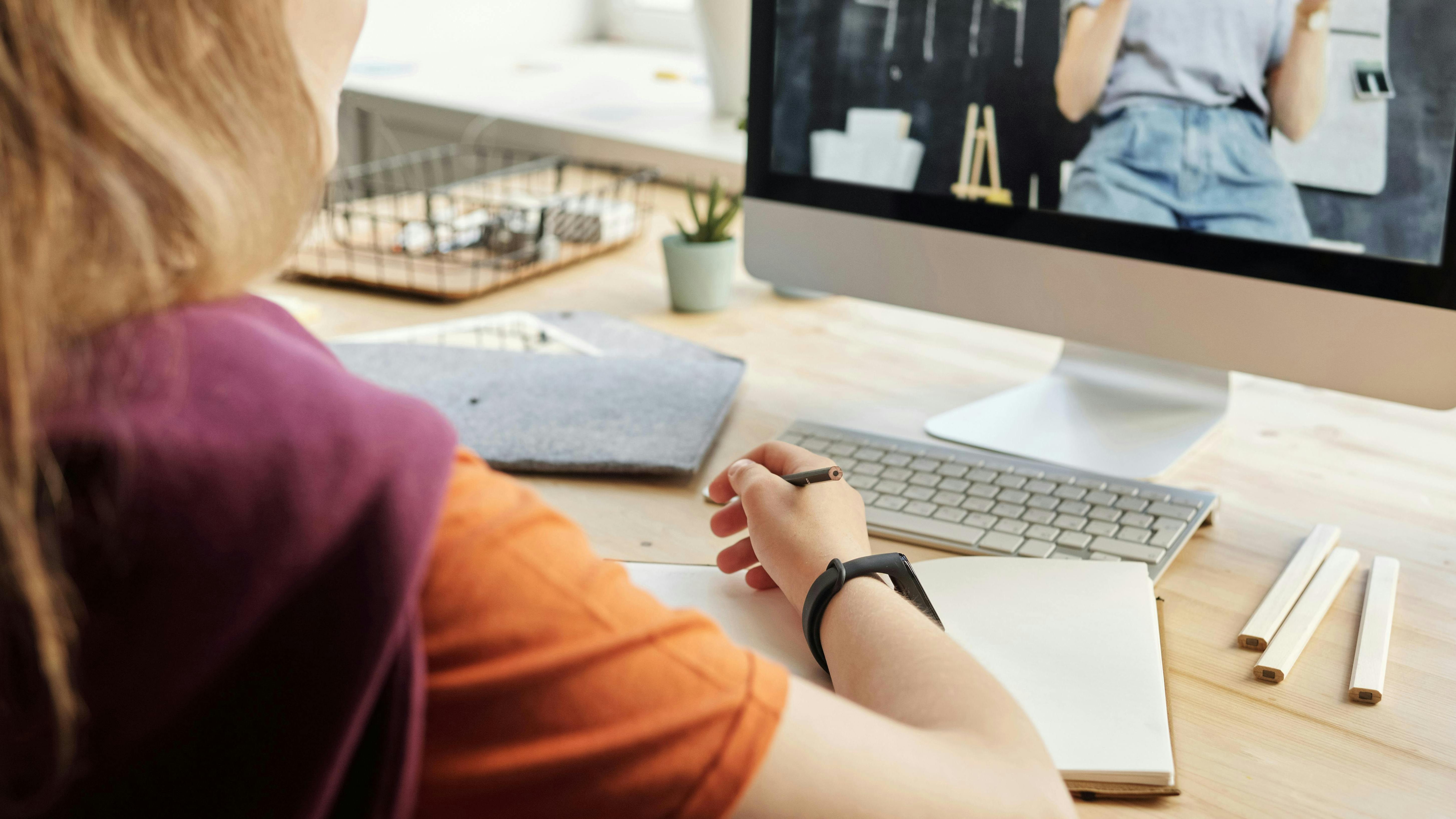 677ddd83772477e763980775 Pexelsjuliamcameron4144222