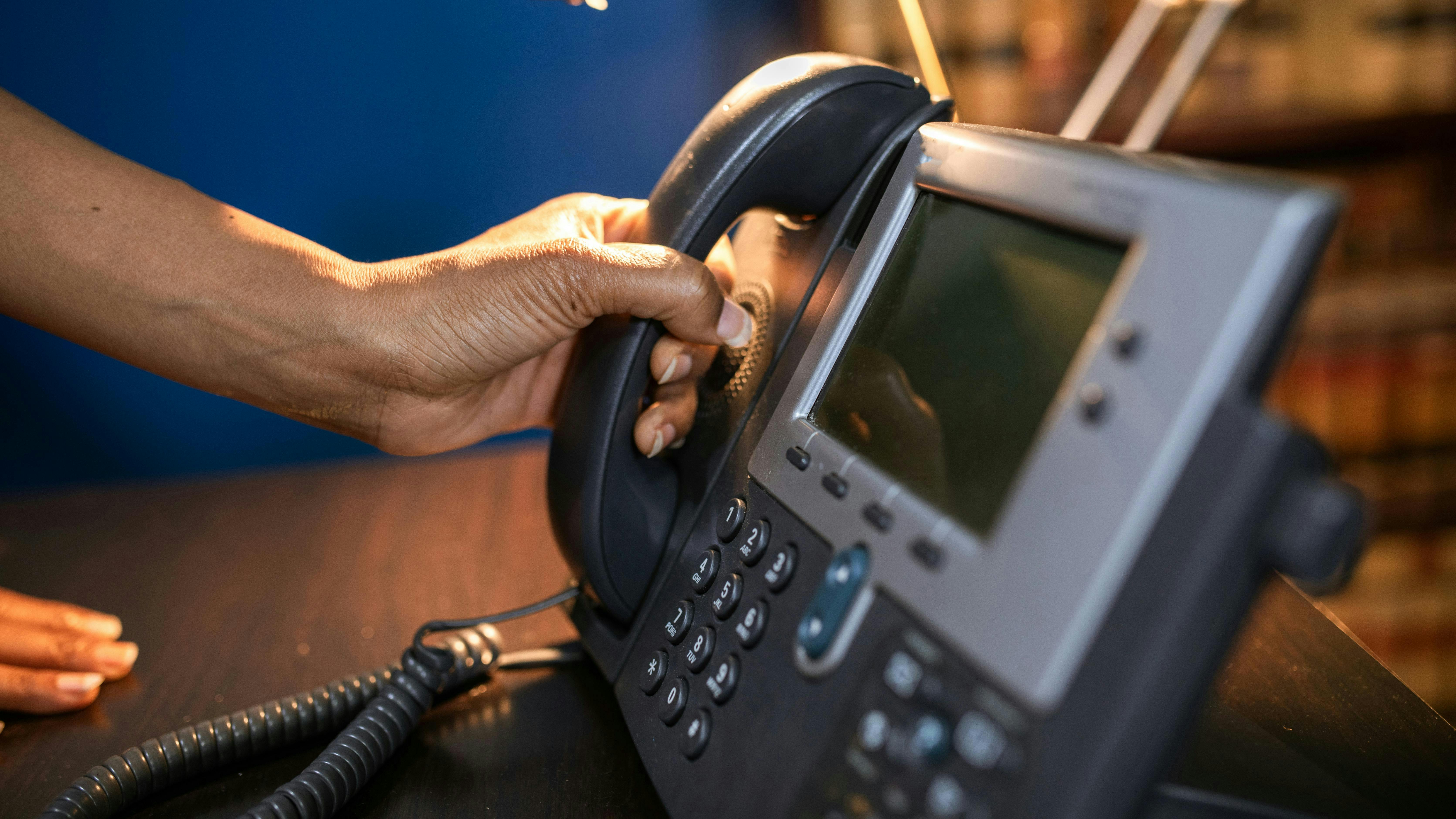 686ca98a3582b7f4cdcfd408 Telephone