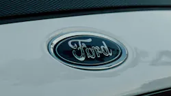 688718afabfee3be9acef3da Ford 1