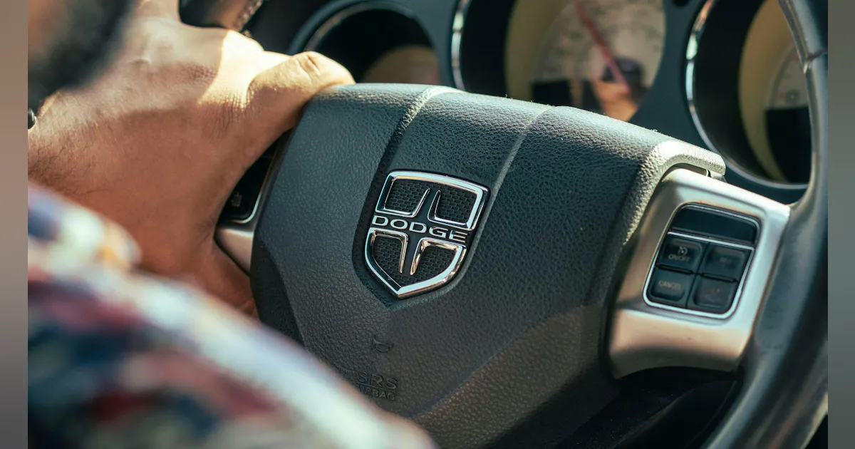 Defective Backup Cameras Prompt Chrysler to Recall Nearly 220K Vehicles ...