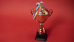 69019c0f00a7051fdb69e5df Award
