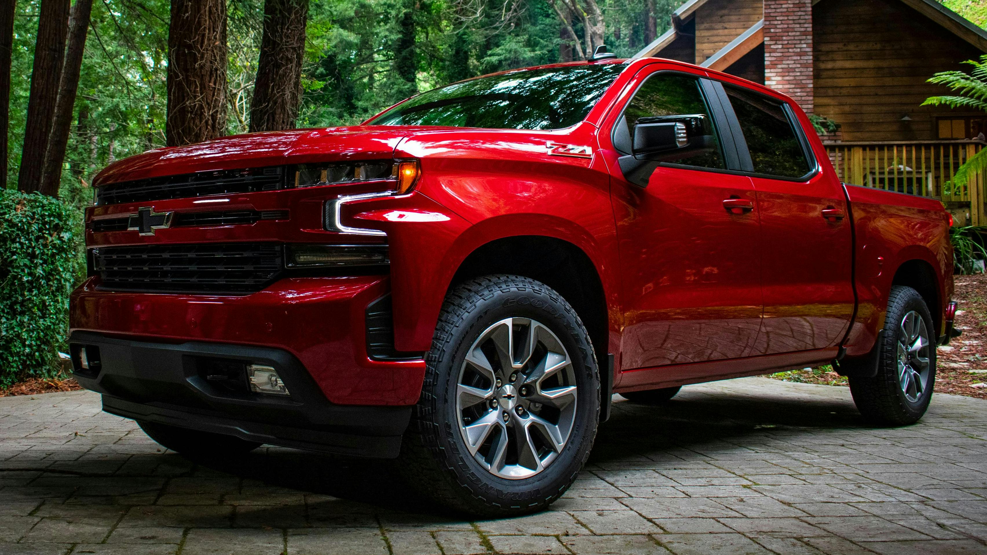 693b9e4fa2d8ab783abcf34e Silverado Chevy