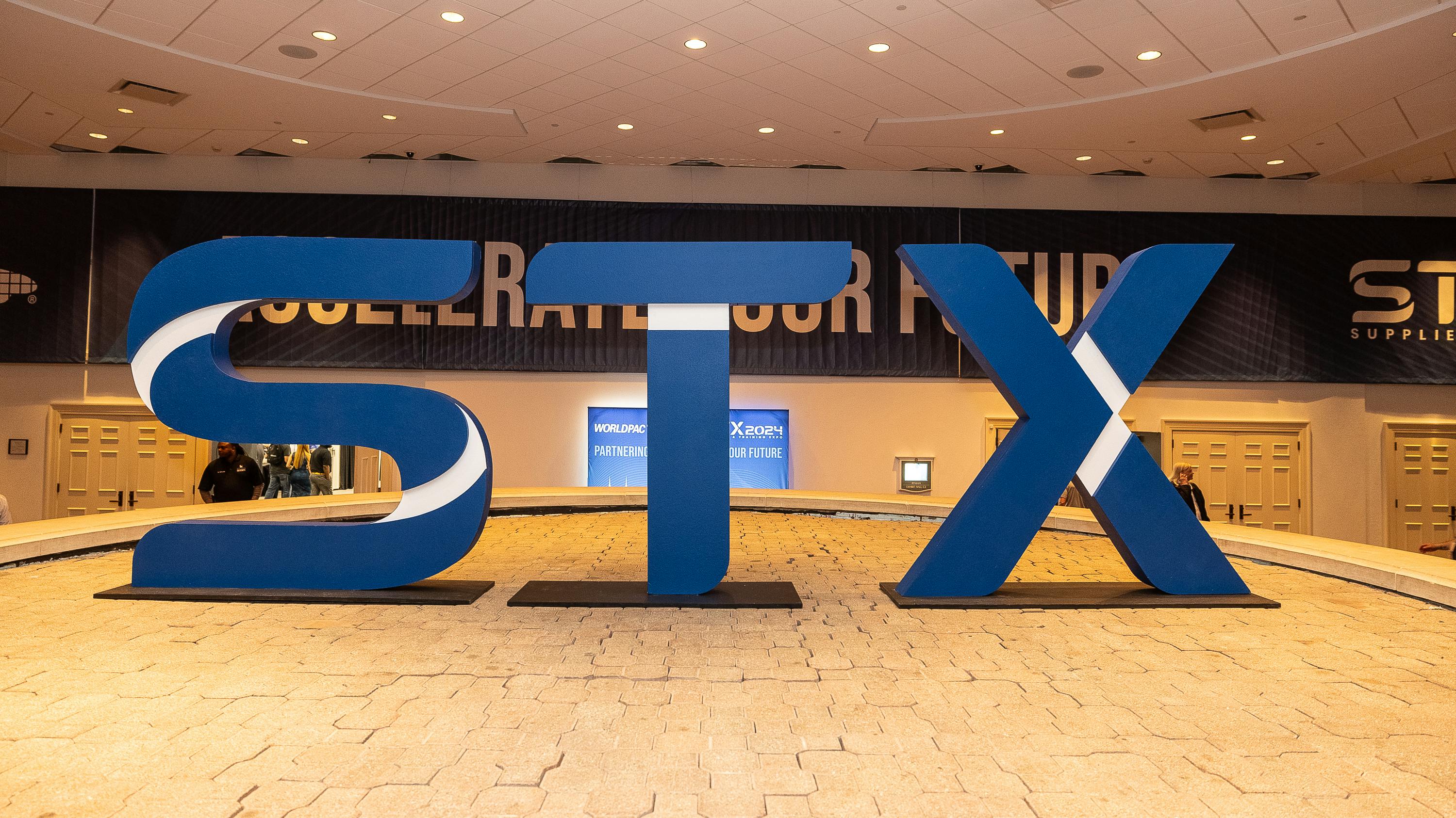 69e5b017807d15b0b6a03ece Stx 0425241316