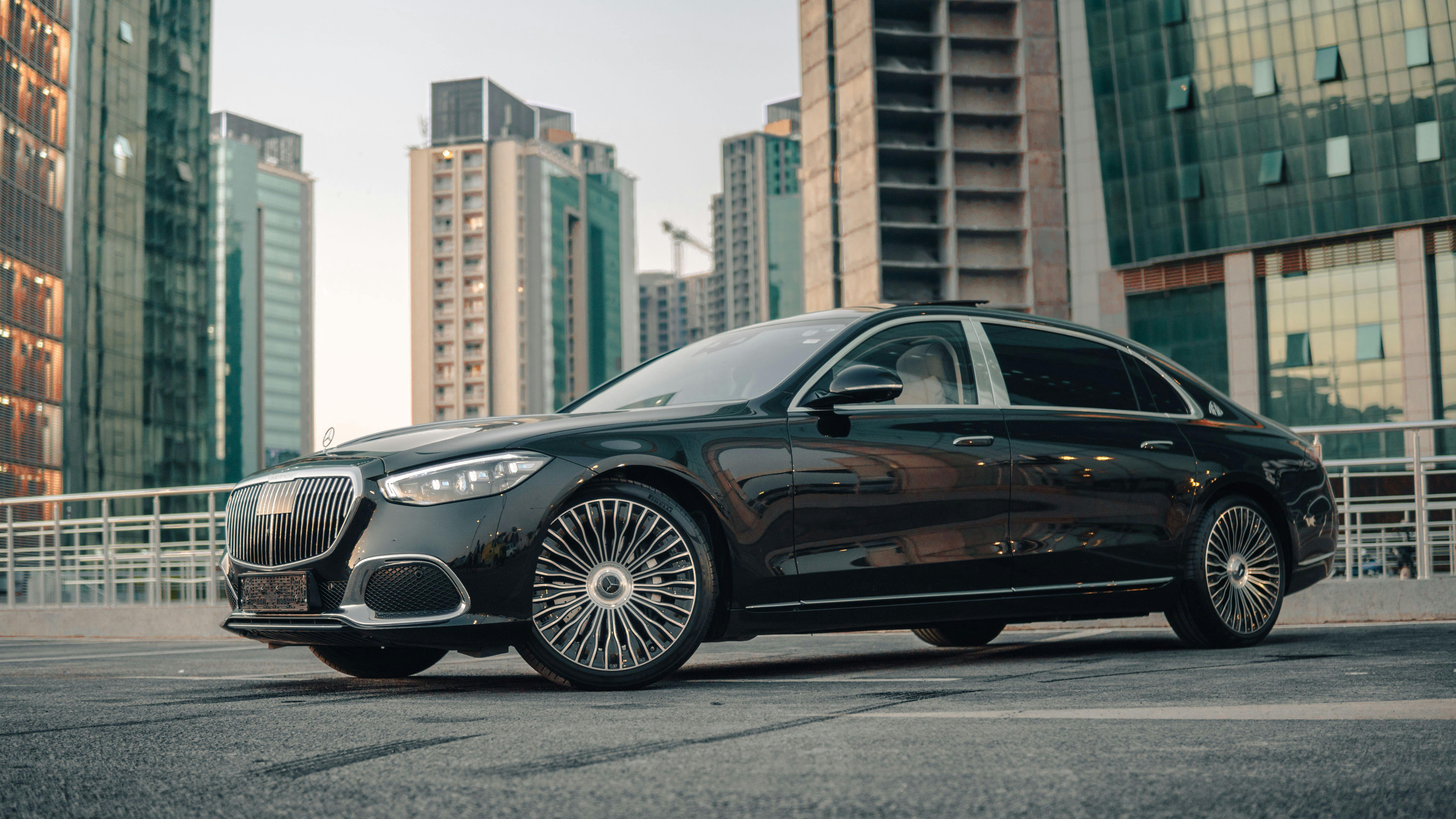 6accbc6d56be09b1ea939815 Maybach Mercedes
